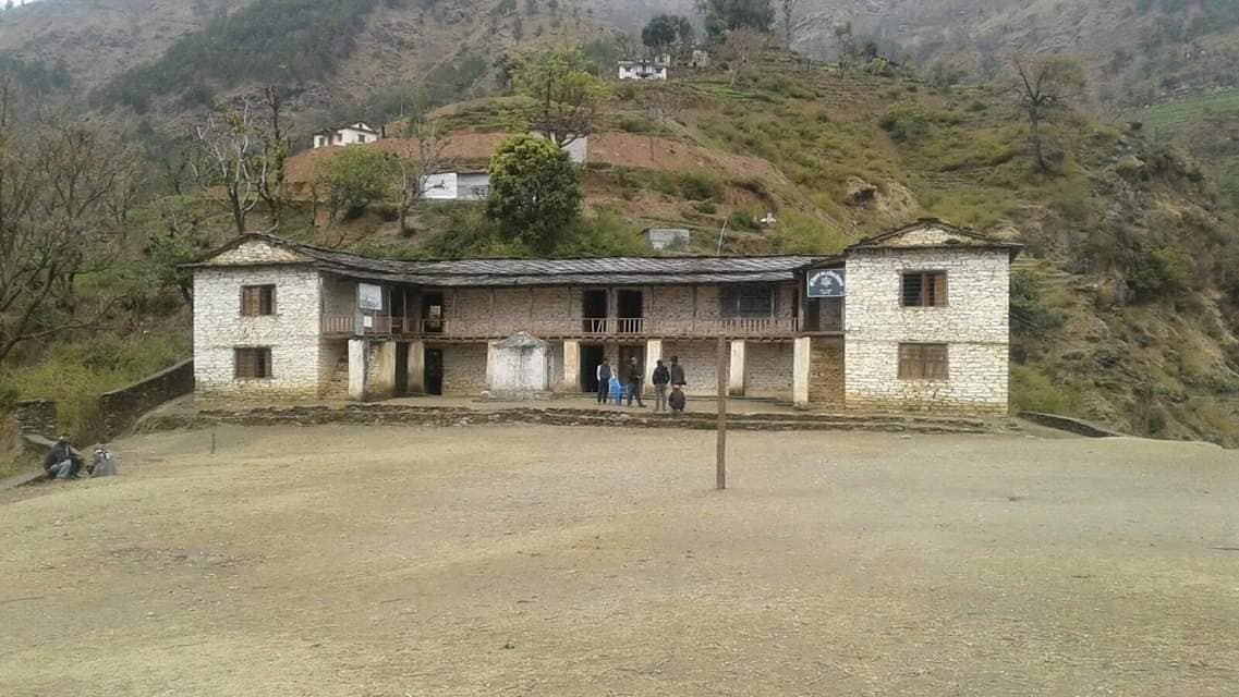 विद्यालयको स्तरोन्नतीको लागि आर्थिक संकलन